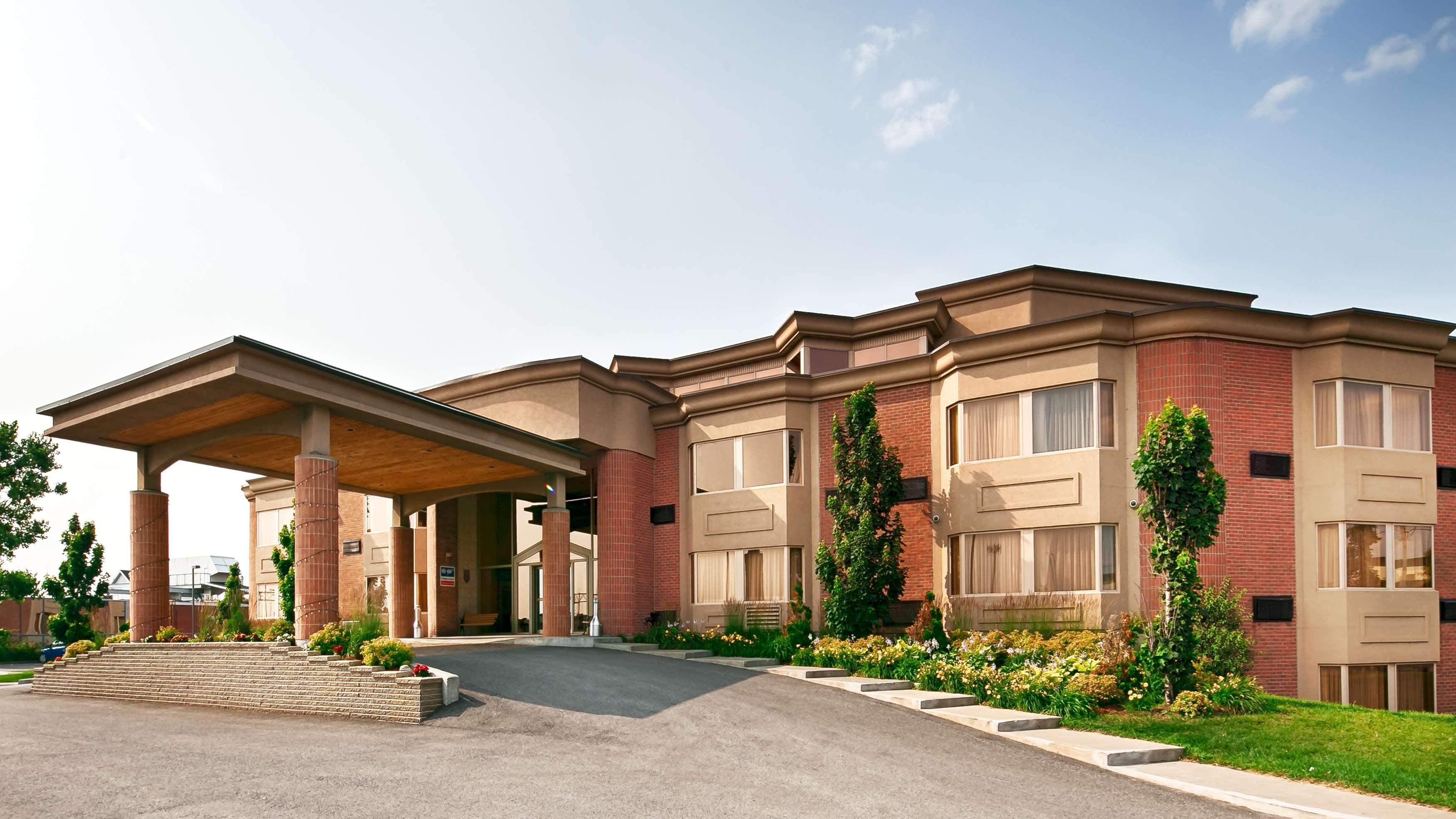 Best Western Laval-Montreal & Conference Centre Exterior foto